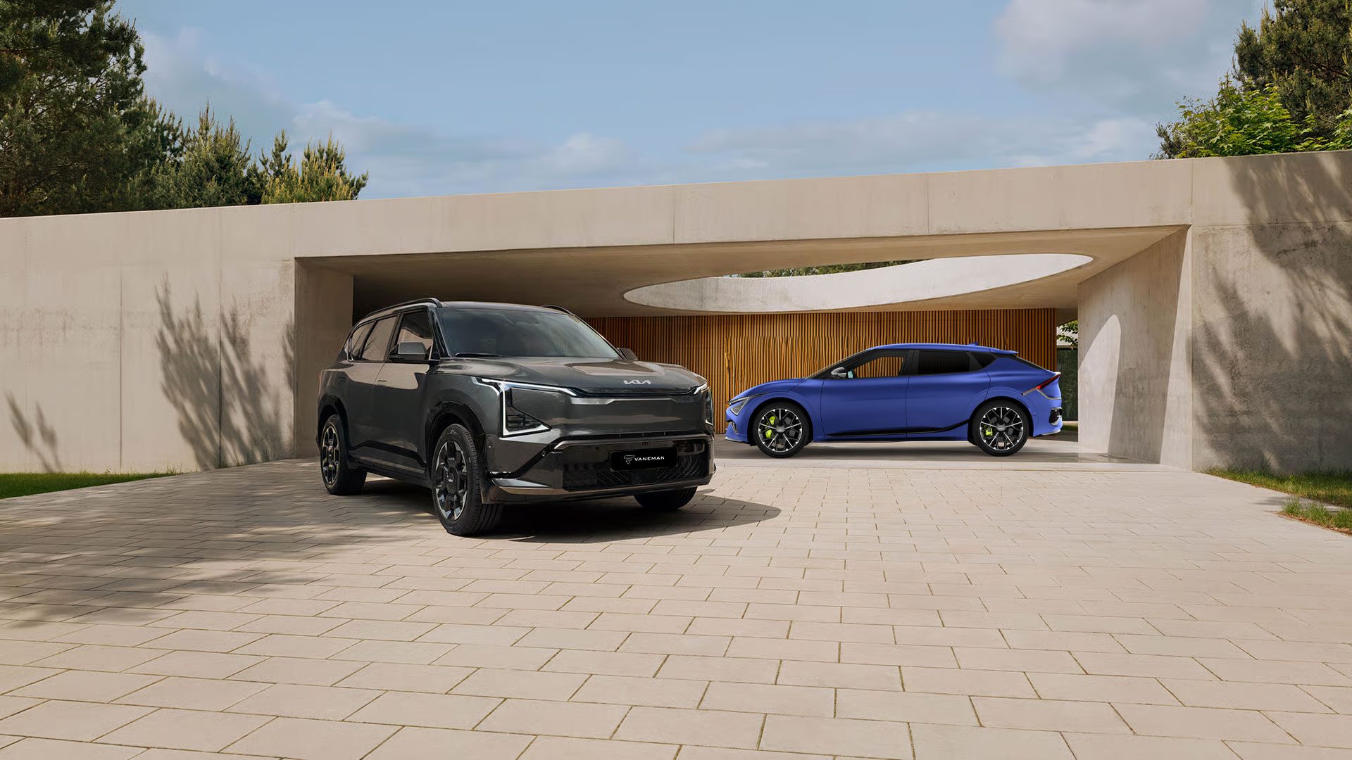 Kia EV5 en EV6 bij een modern kantoor